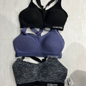 Victoria secret racer back sports bra (3) size 32D
